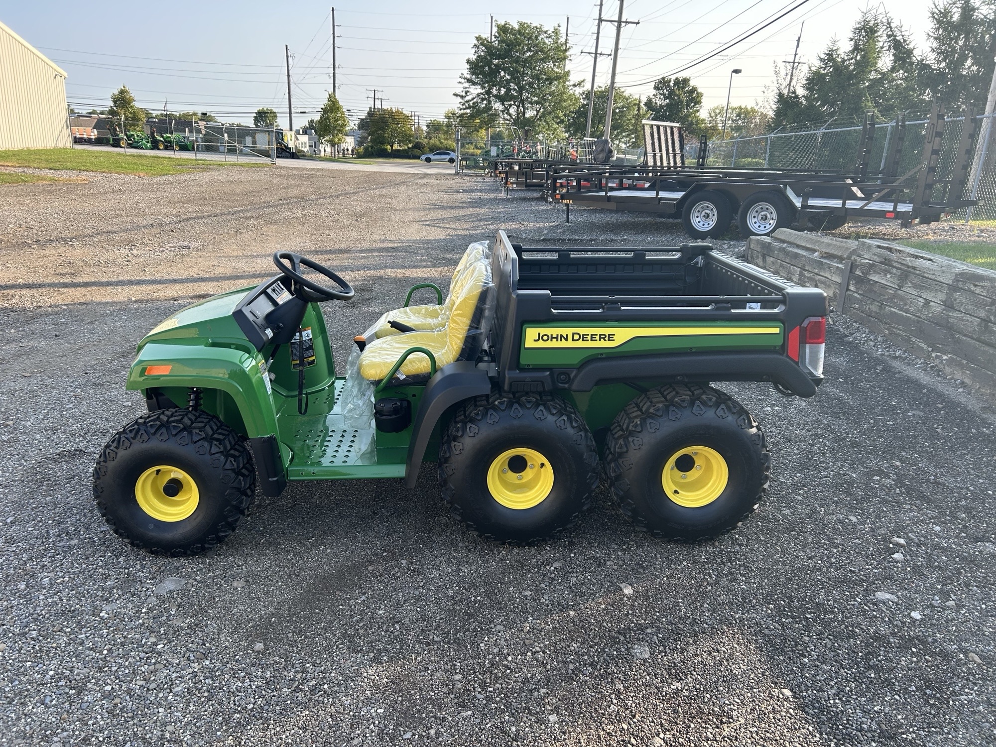 2025 John Deere TH6X4 Image 7