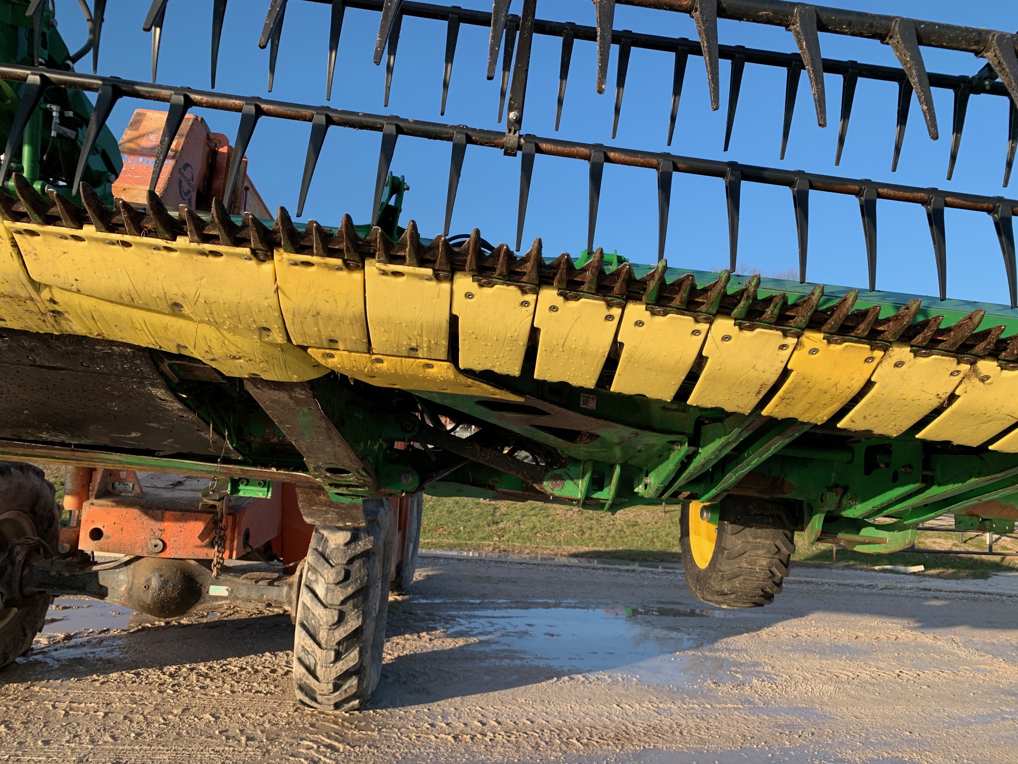  2022 John Deere HD45F at Heritage Tractor in Lamar, MO