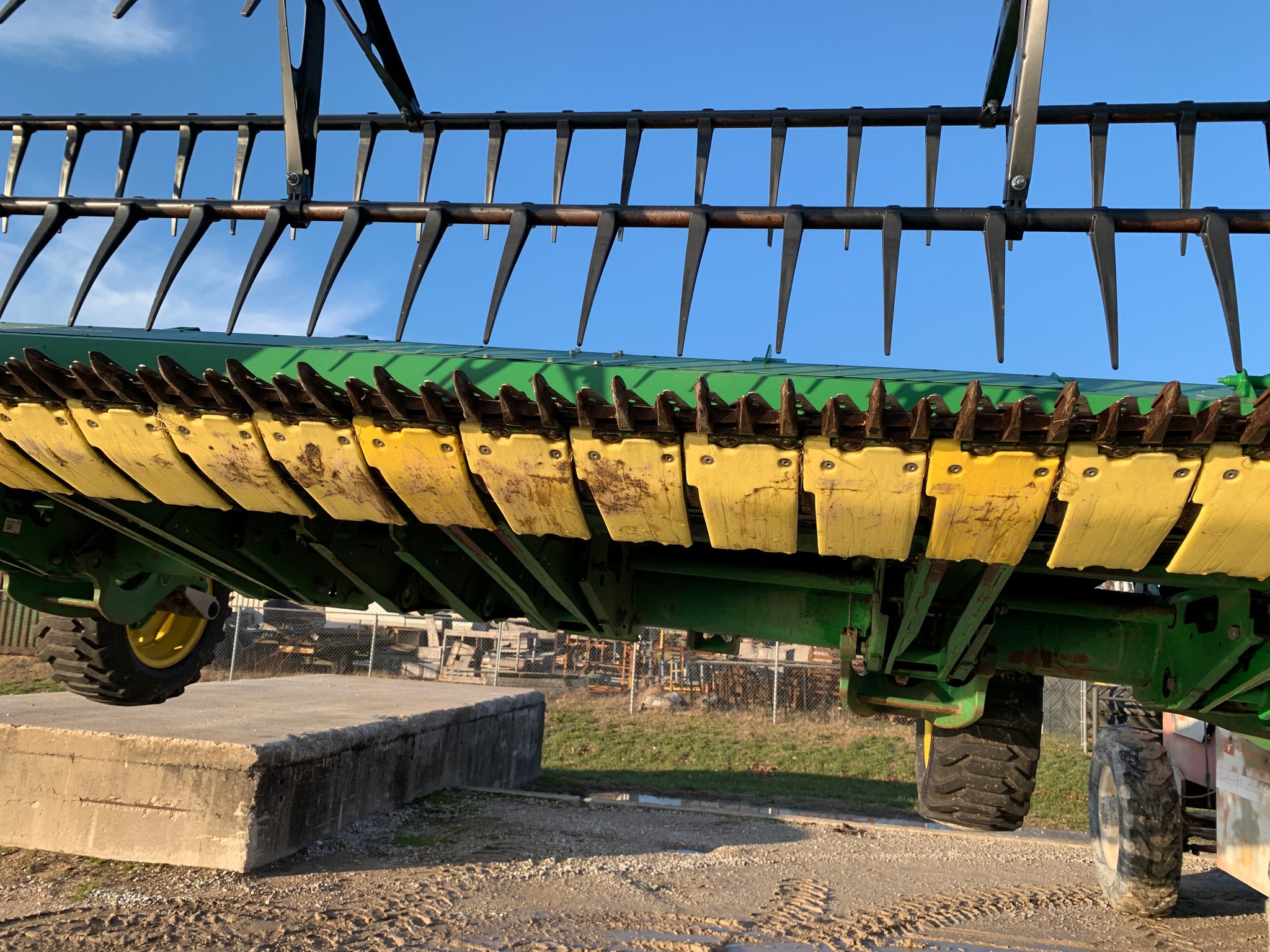  2022 John Deere HD45F at Heritage Tractor in Lamar, MO