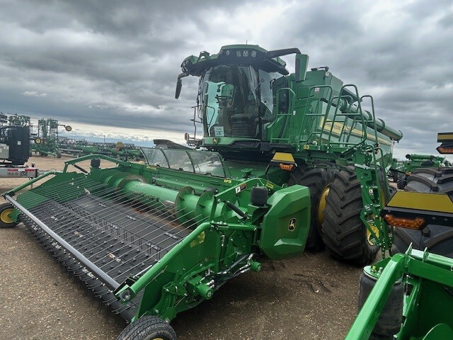 2024 John Deere X9 1100 Image 2