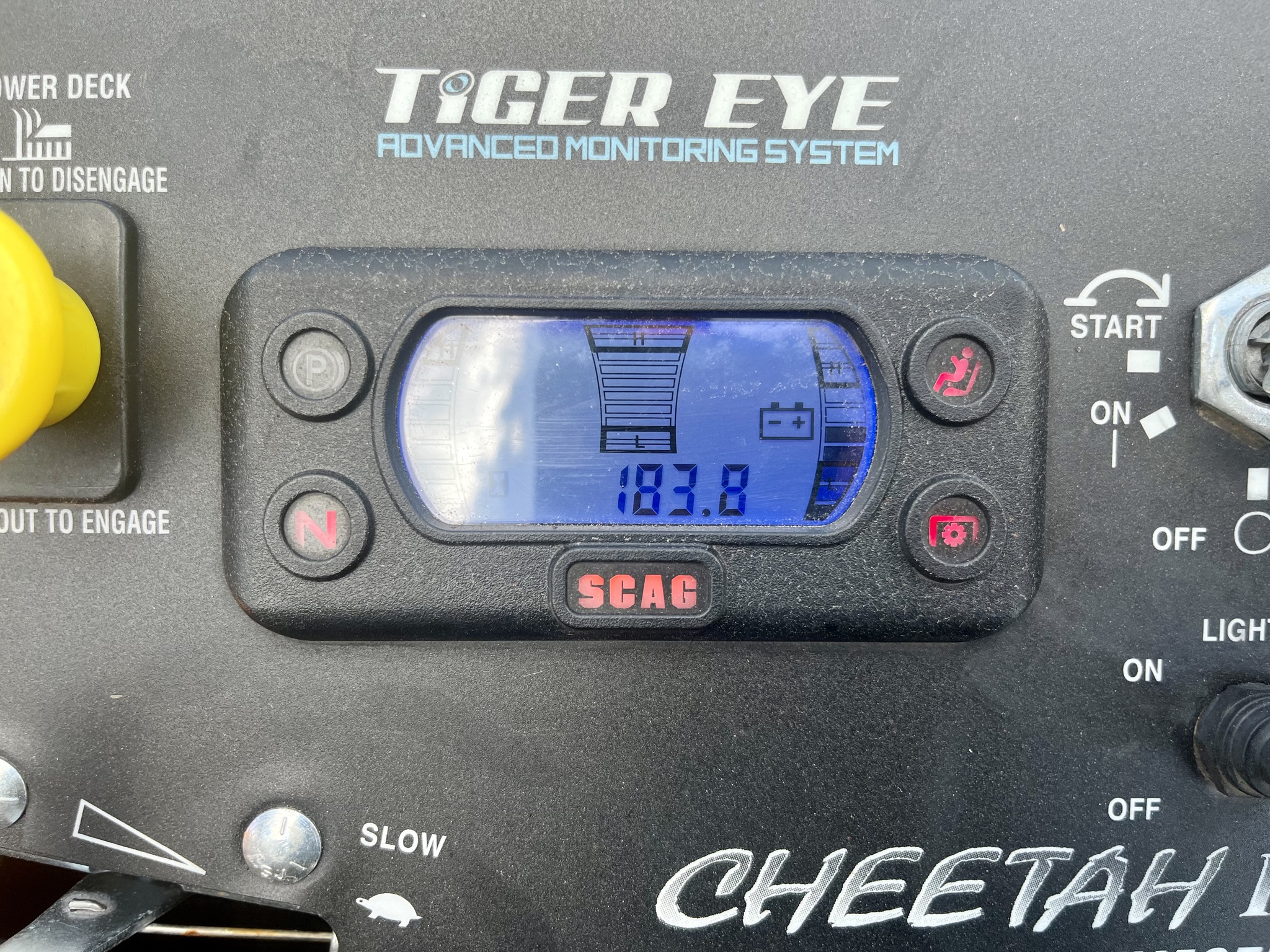 Scag Cheetah II (SCZII-61V-38CV-EFI) Image 4