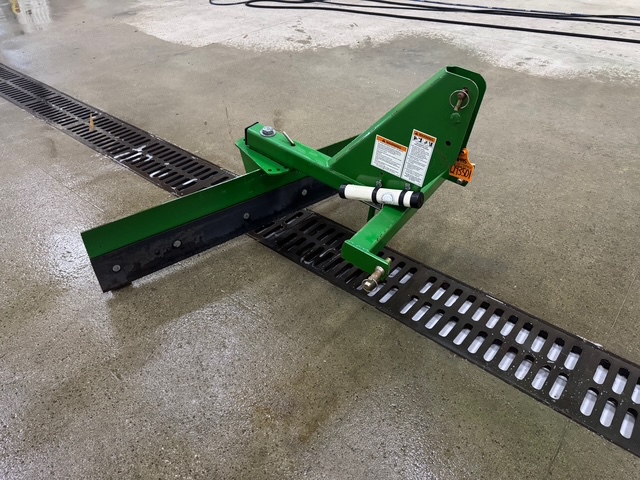 2005 Frontier RB2060 Image 8