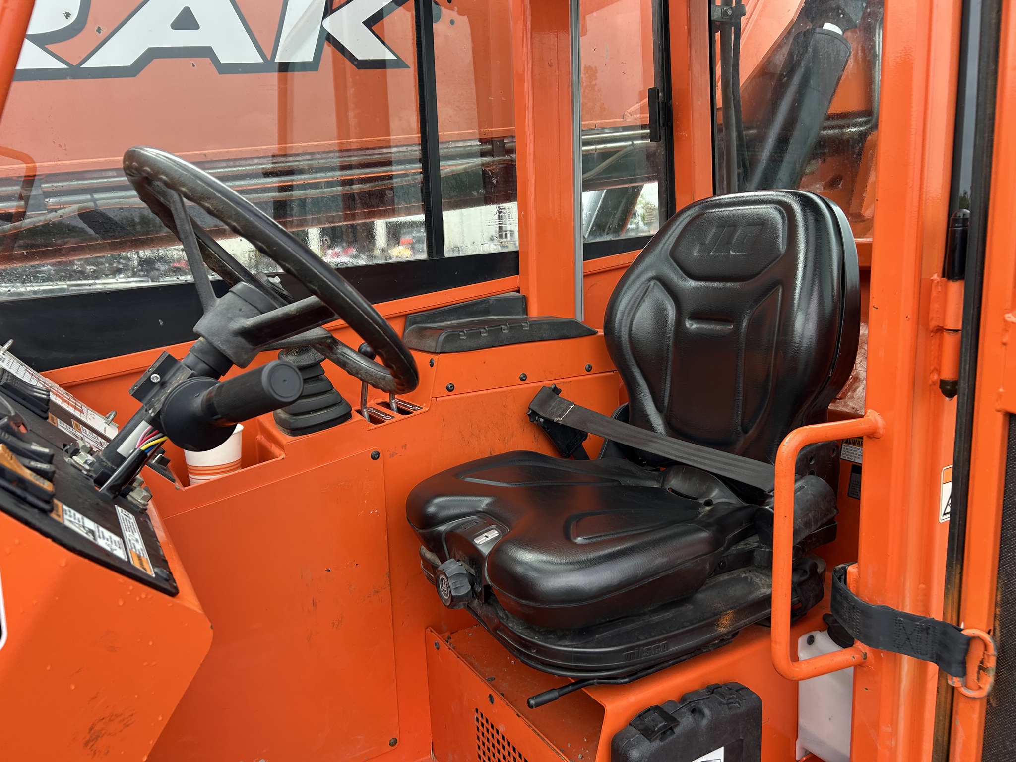2017 Skytrak 6042 Image 11