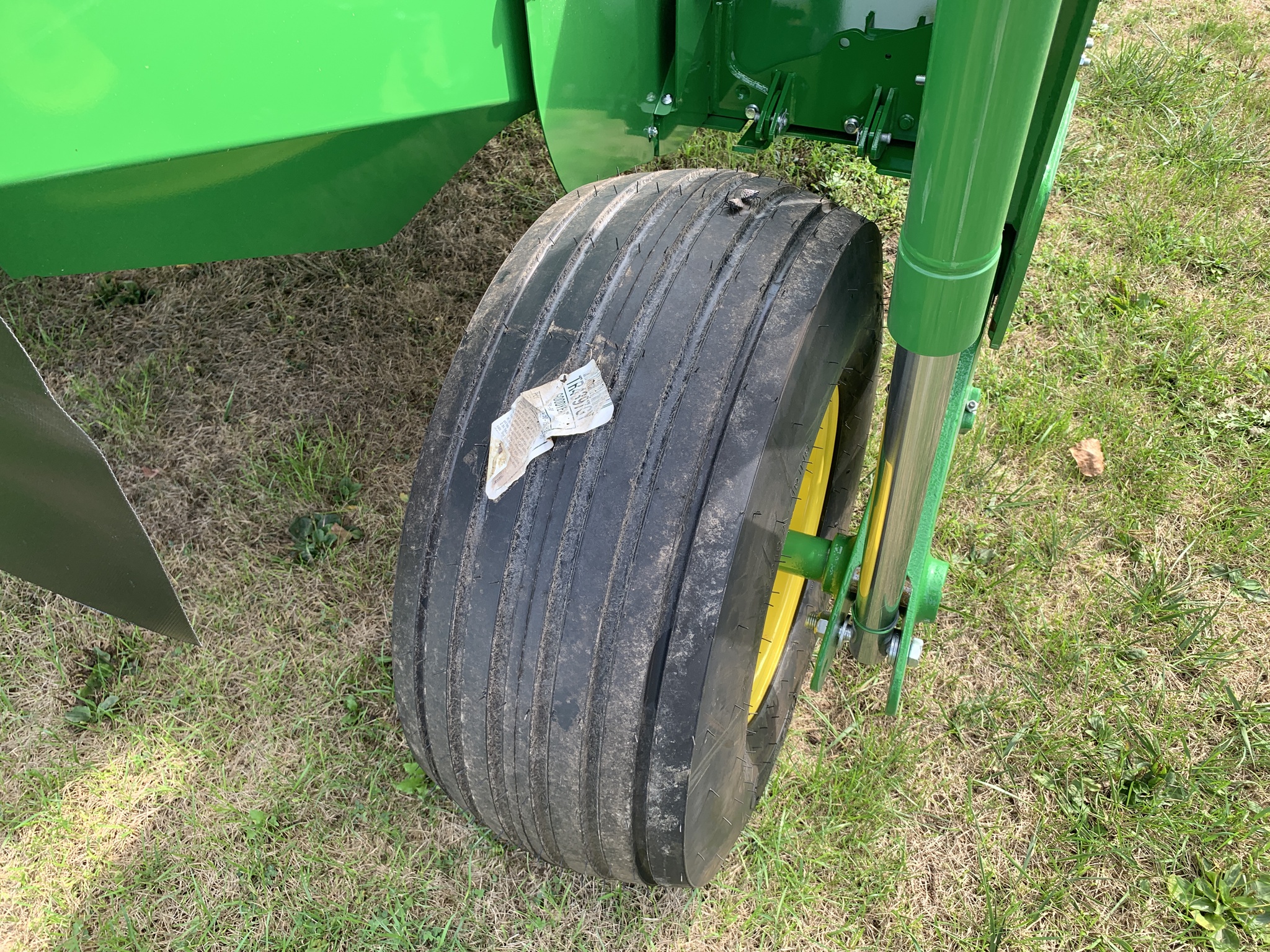 John Deere S300 Image 5