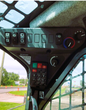 2025 John Deere 325G Image 7