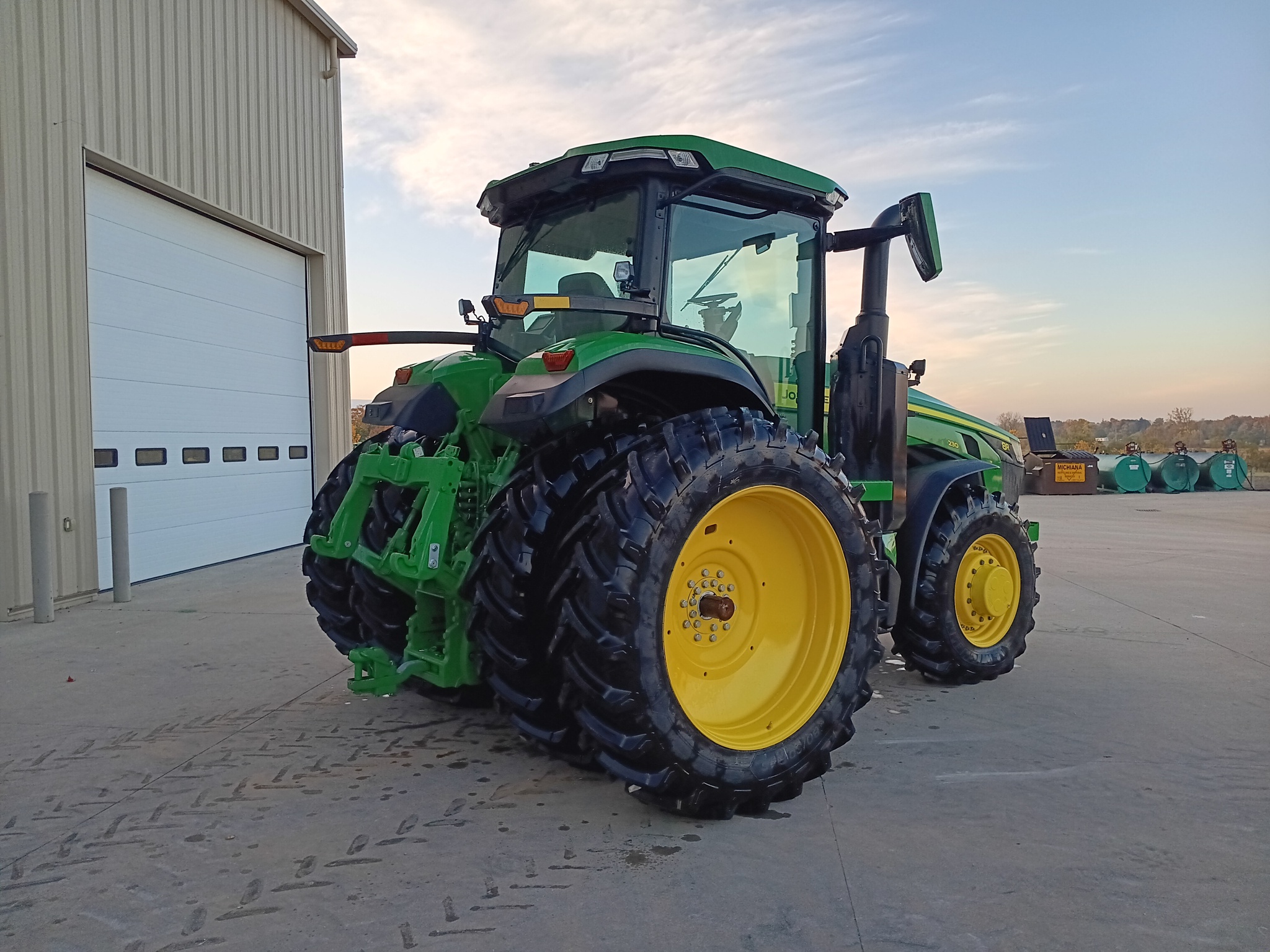 2024 John Deere 8R 230 Image 6