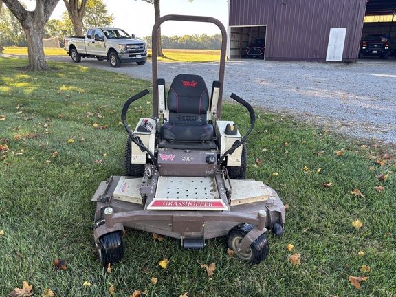 Used 2024 Grasshopper 226V Zero Turn Mowers at Koenig Equipment in Tipp City, OH - Photo1