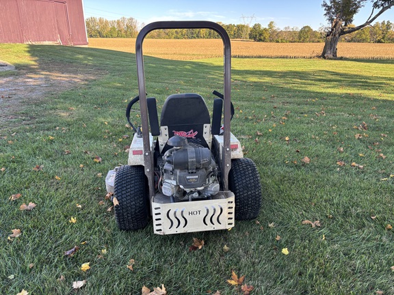 Used 2024 Grasshopper 226V Zero Turn Mowers at Koenig Equipment in Tipp City, OH - Photo5