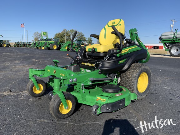 Photo of 2025 John Deere Z950M