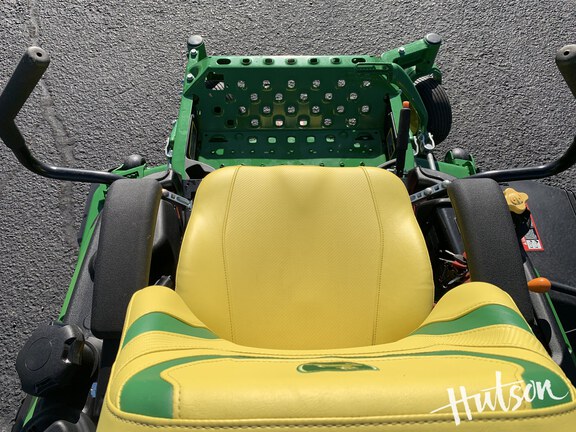 Photo of 2025 John Deere Z950M