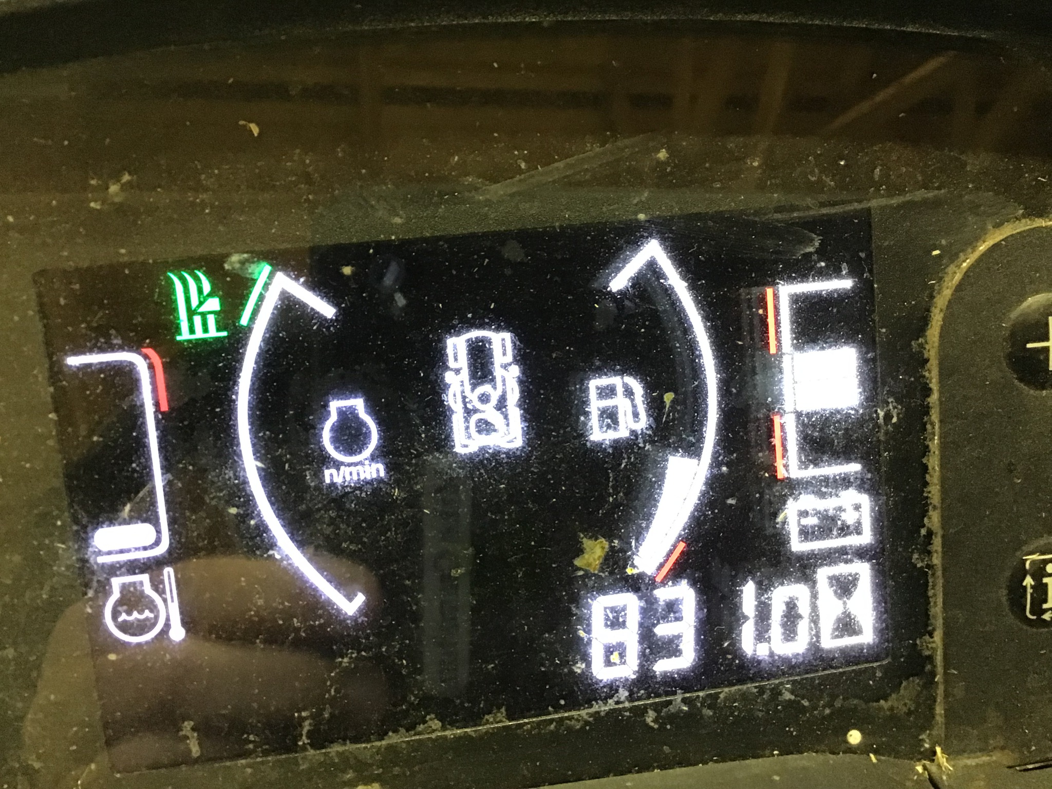 2017 John Deere X758 Image 7