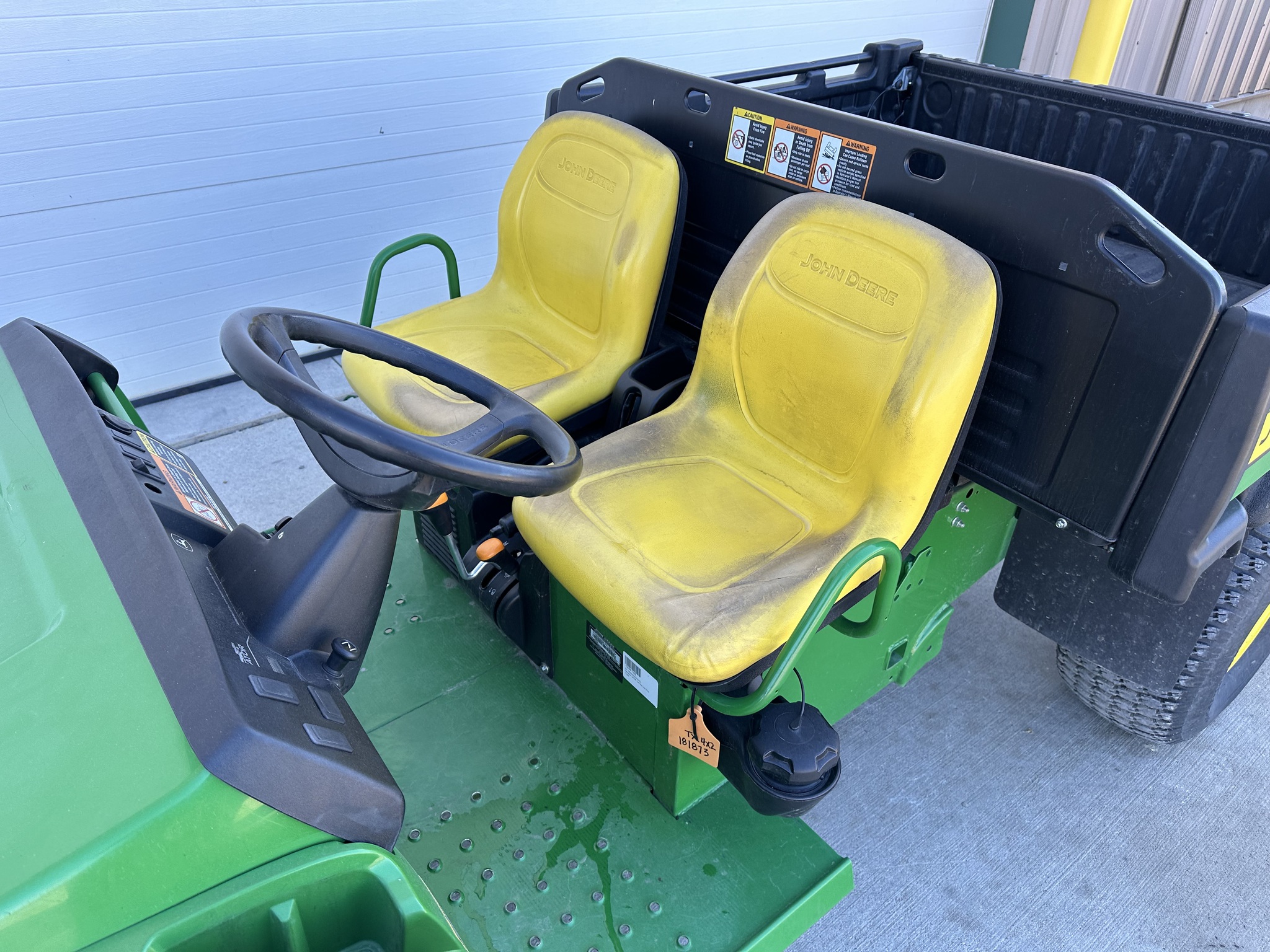 2023 John Deere TX Image 19