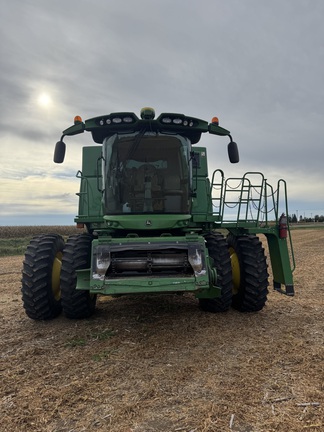 2012 John Deere S670 - Photo13