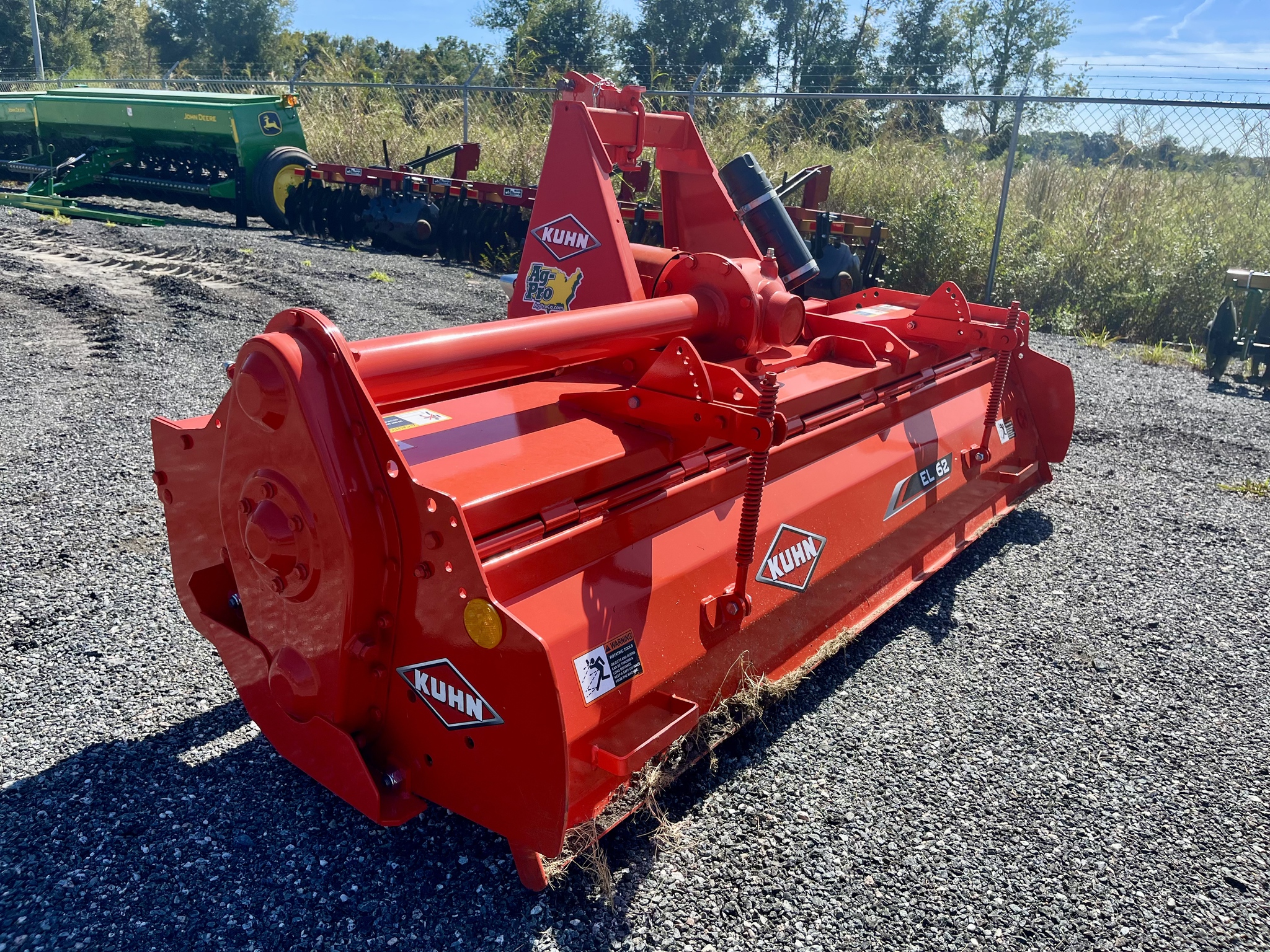 2025 Kuhn EL62-210 Image 3