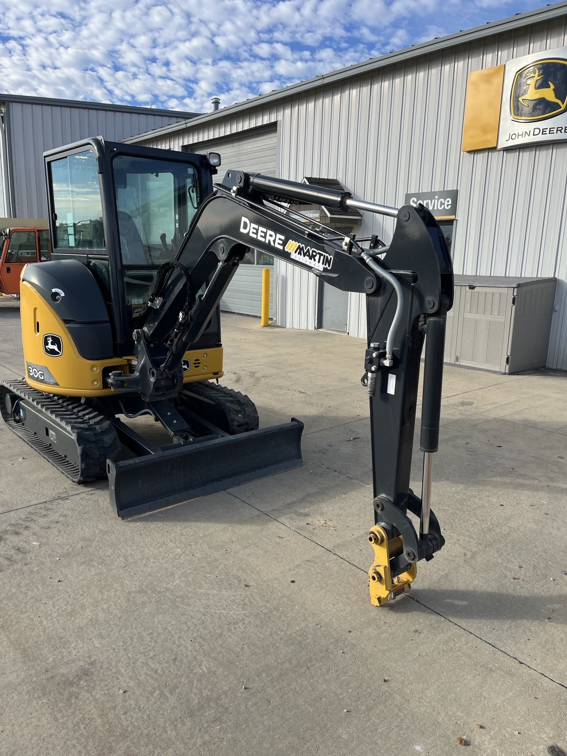 2023 John Deere 30G Image 4