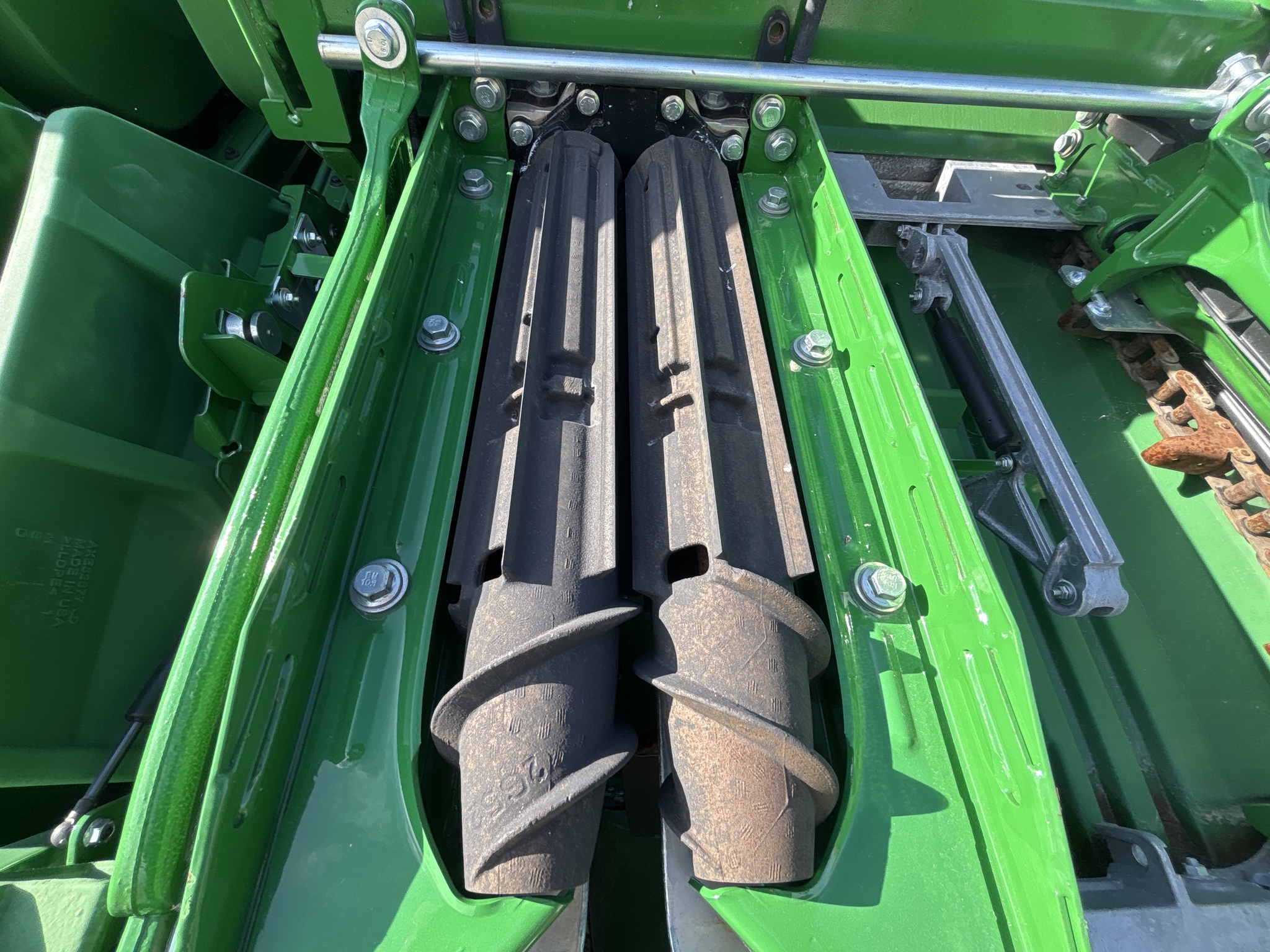 Used 2023 John Deere C16F Corn and Row Crop headers at Koenig Equipment in Urbana, OH - PhotoXL11