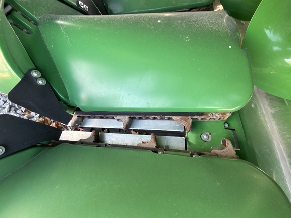 Used 2023 John Deere C16F Corn and Row Crop headers at Koenig Equipment in Urbana, OH - Photo12