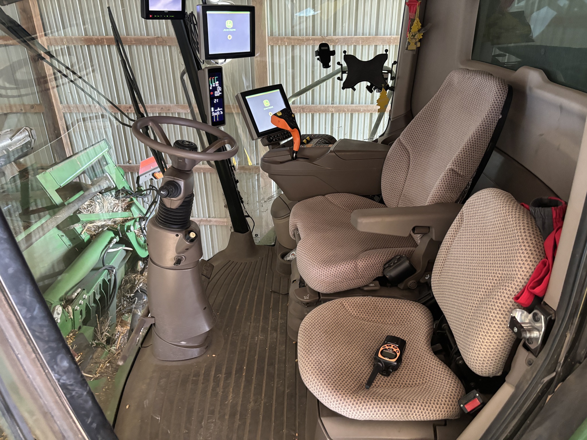  2020 John Deere S770 at Heritage Tractor in Rockport, IL