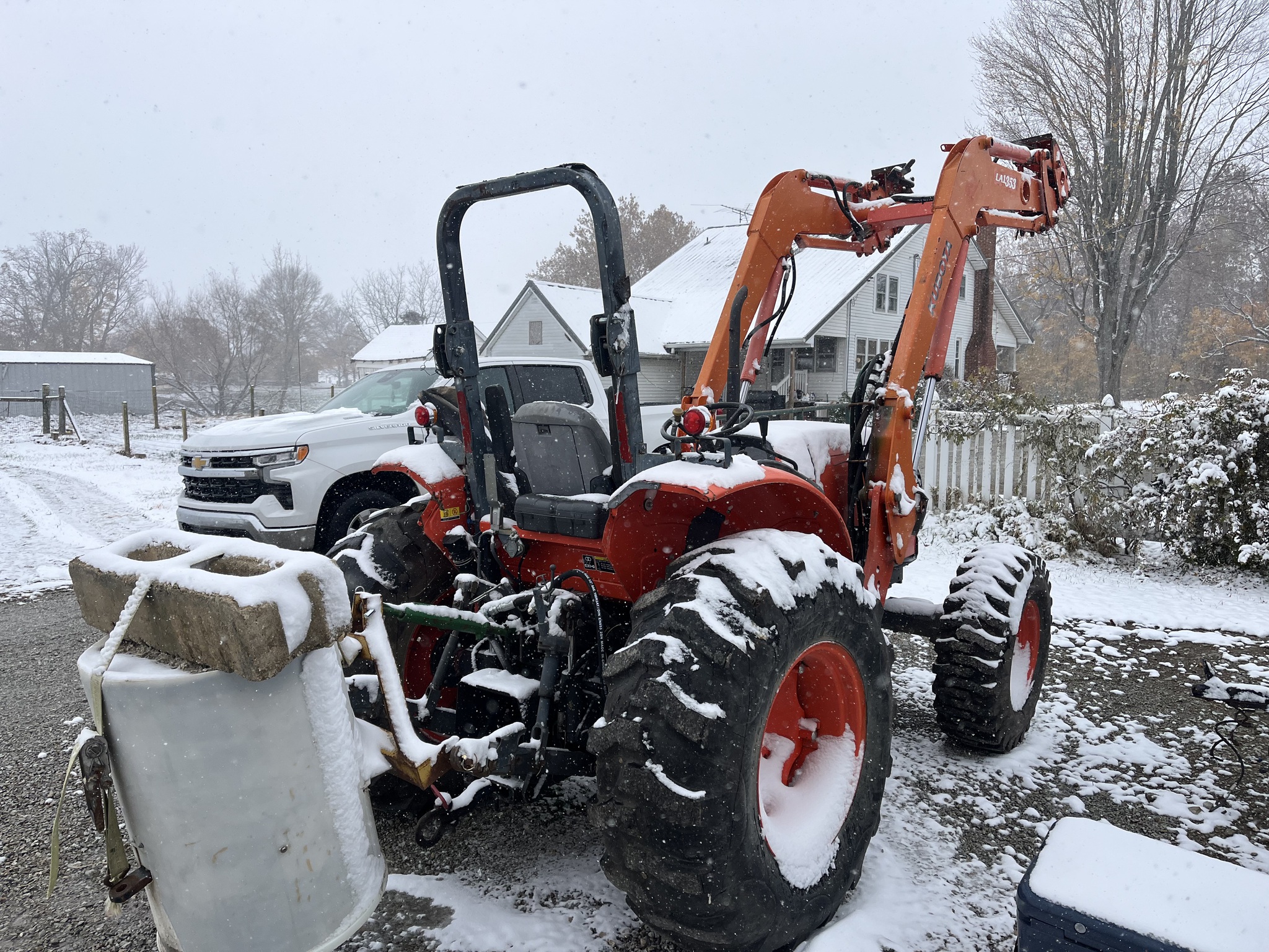 Used -- Kubota M7060 Compact Utility Tractors at Koenig Equipment in Rushville, IN - PhotoXL3