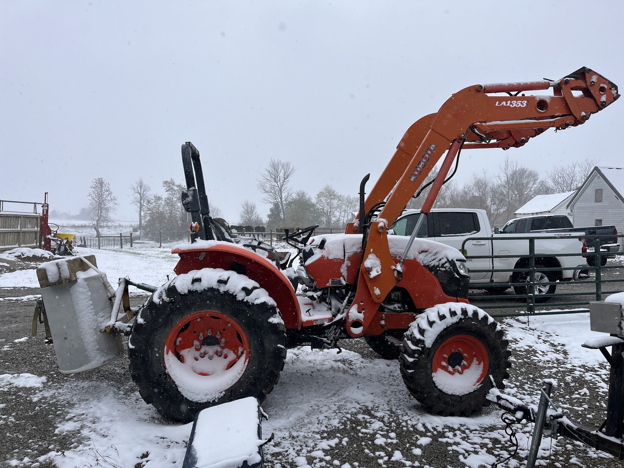 Used -- Kubota M7060 Compact Utility Tractors at Koenig Equipment in Rushville, IN - PhotoXL0