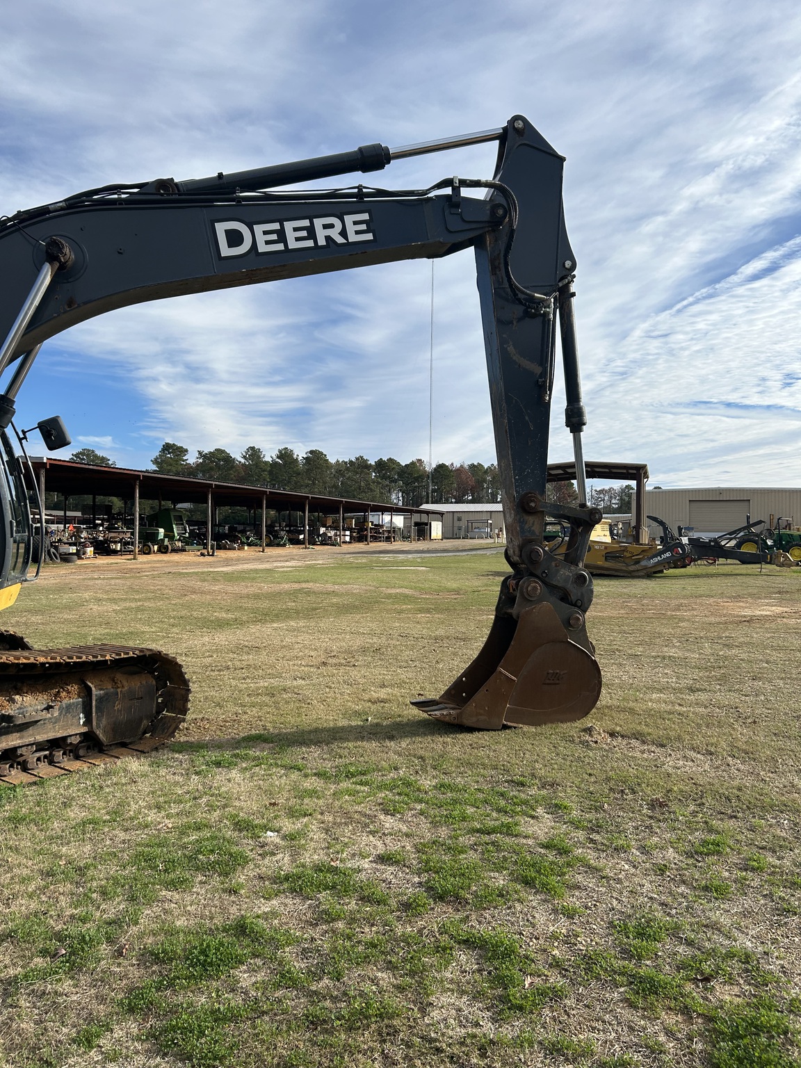 2020 John Deere 210G LC Image 6