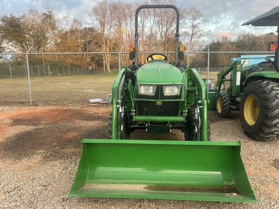2023 John Deere 3025E Photo 2