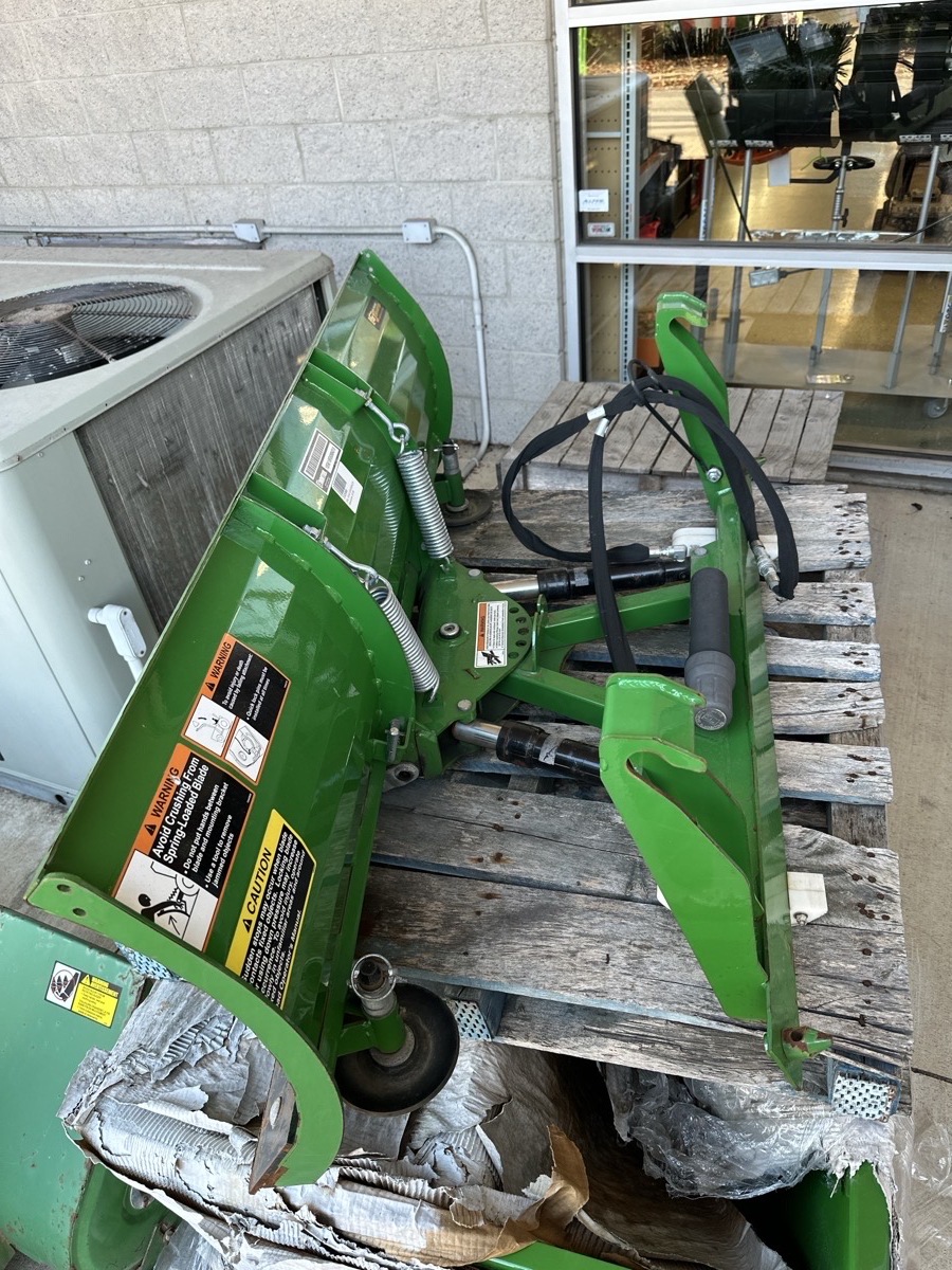 2020 Frontier AF10F Image 4