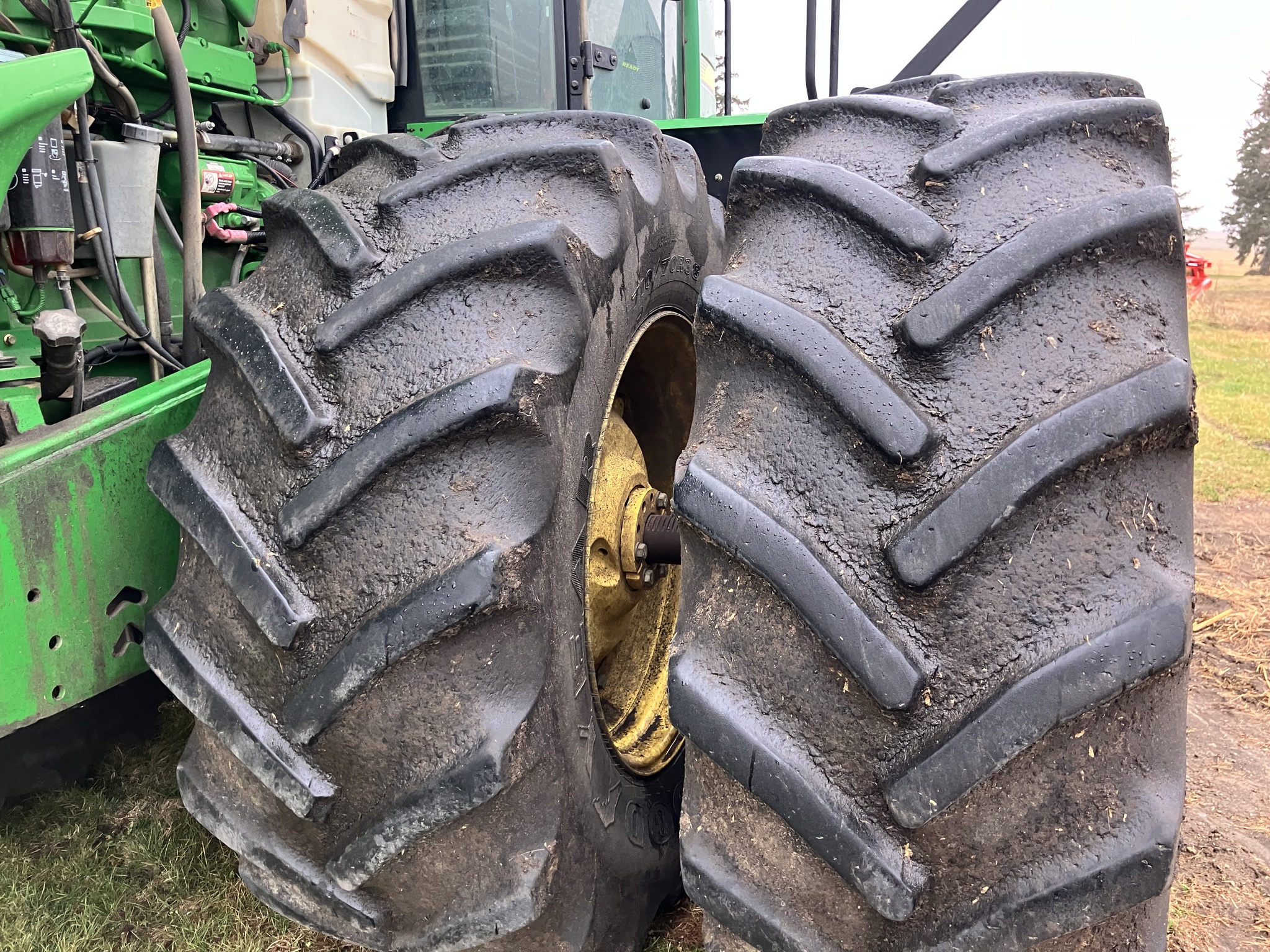 2011 John Deere 9330 Image 20