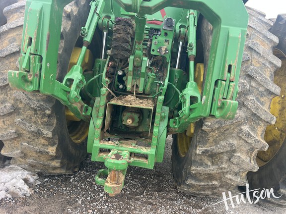 Photo of 2015 John Deere 8320R