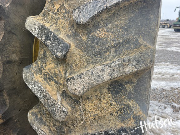 Photo of 2015 John Deere 8320R