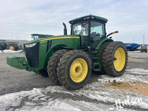 Photo of 2015 John Deere 8320R