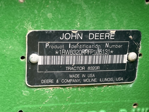 Photo of 2015 John Deere 8320R