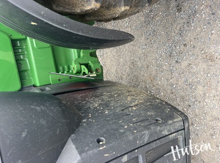 Photo of 2015 John Deere 8320R