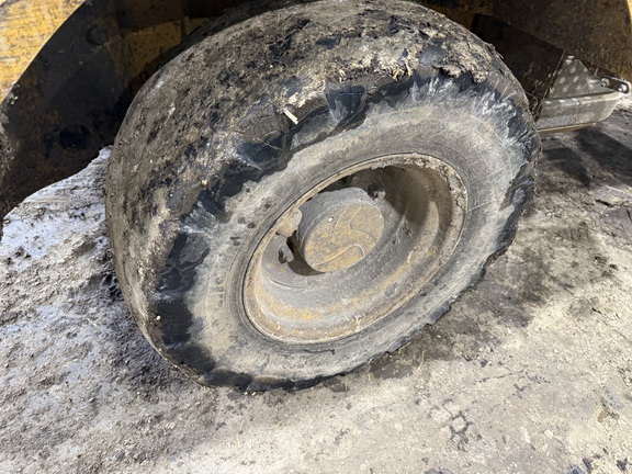 2016 John Deere 324K - Photo15