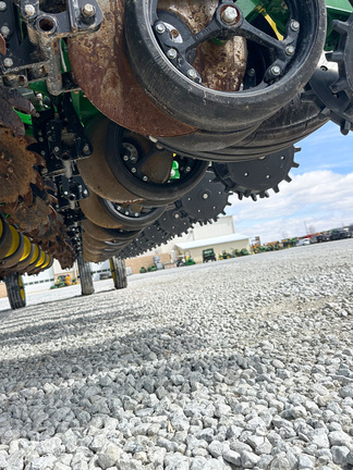 2025 John-Deere 1775NT