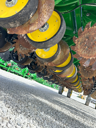 2025 John-Deere 1775NT