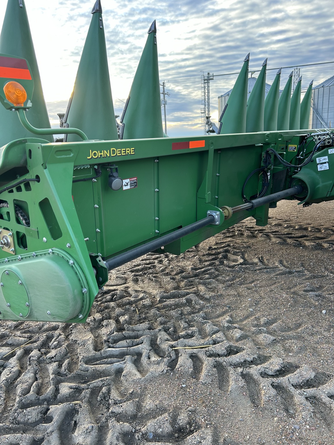 2013 John Deere 612C Image 1