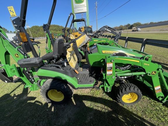 2024 John Deere 1025R Photo 1
