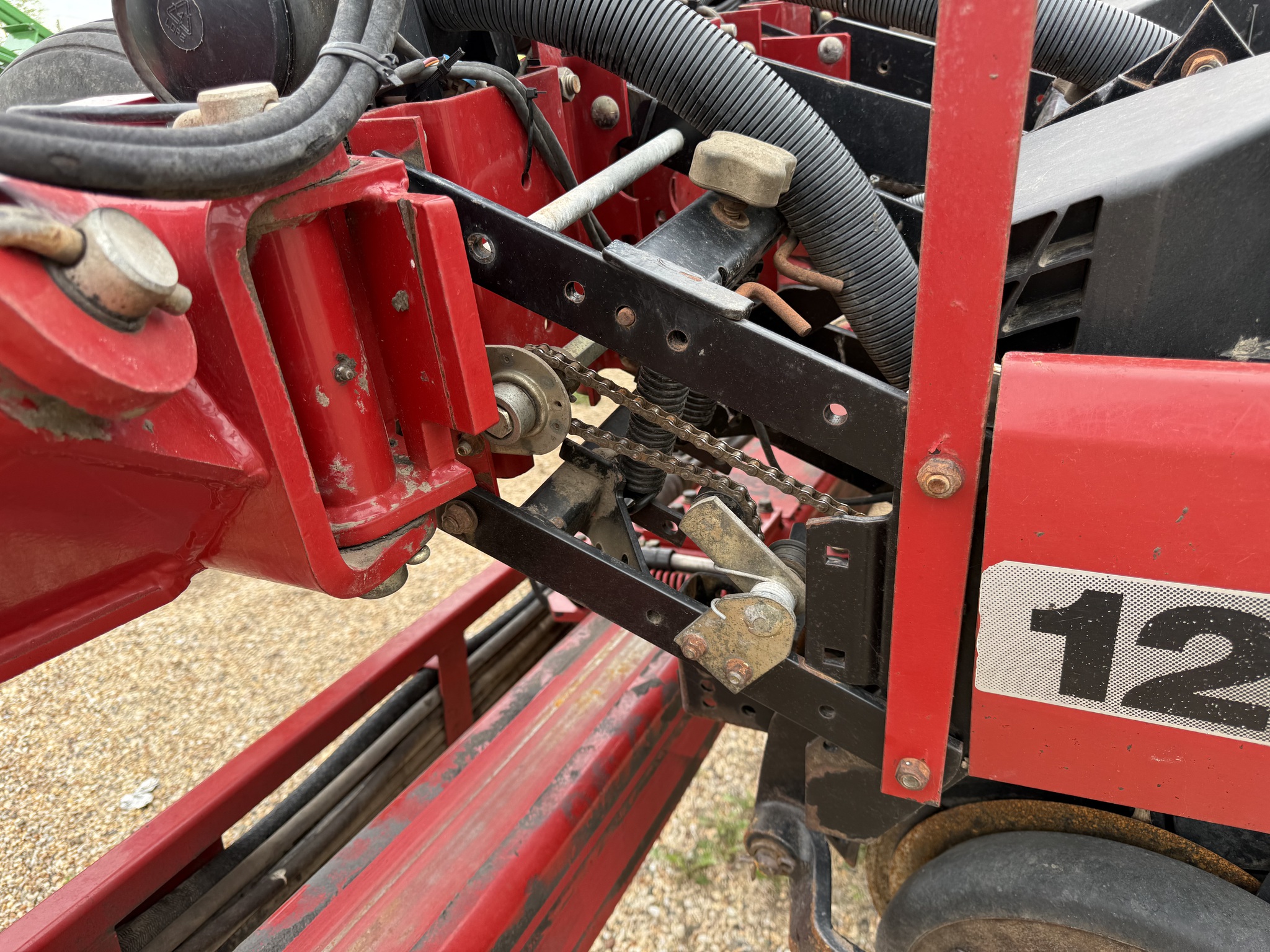  2005 Case IH 1200 at Heritage Tractor in Pontiac, IL