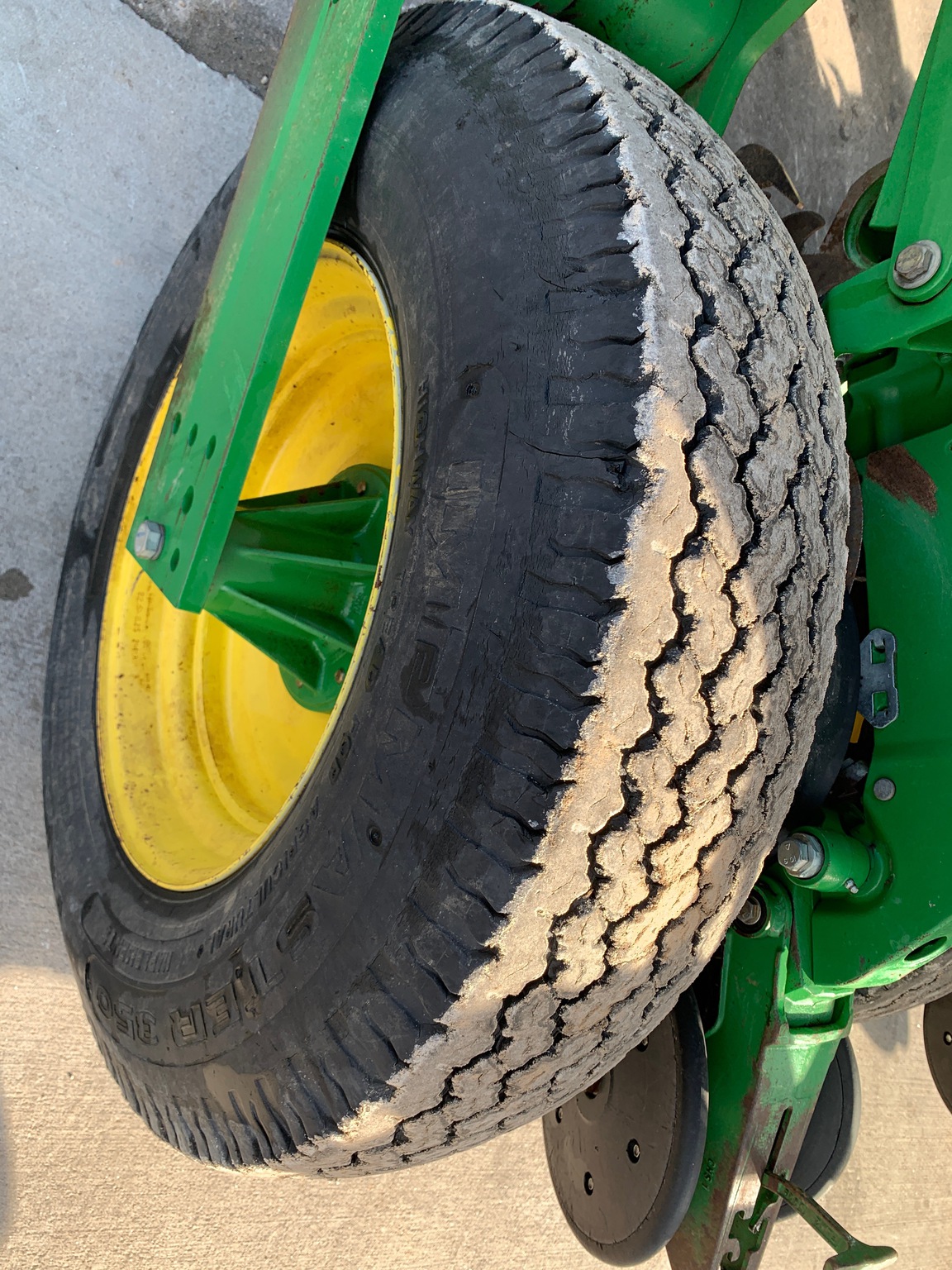  2011 John Deere 1790 at Heritage Tractor in Lamar, MO