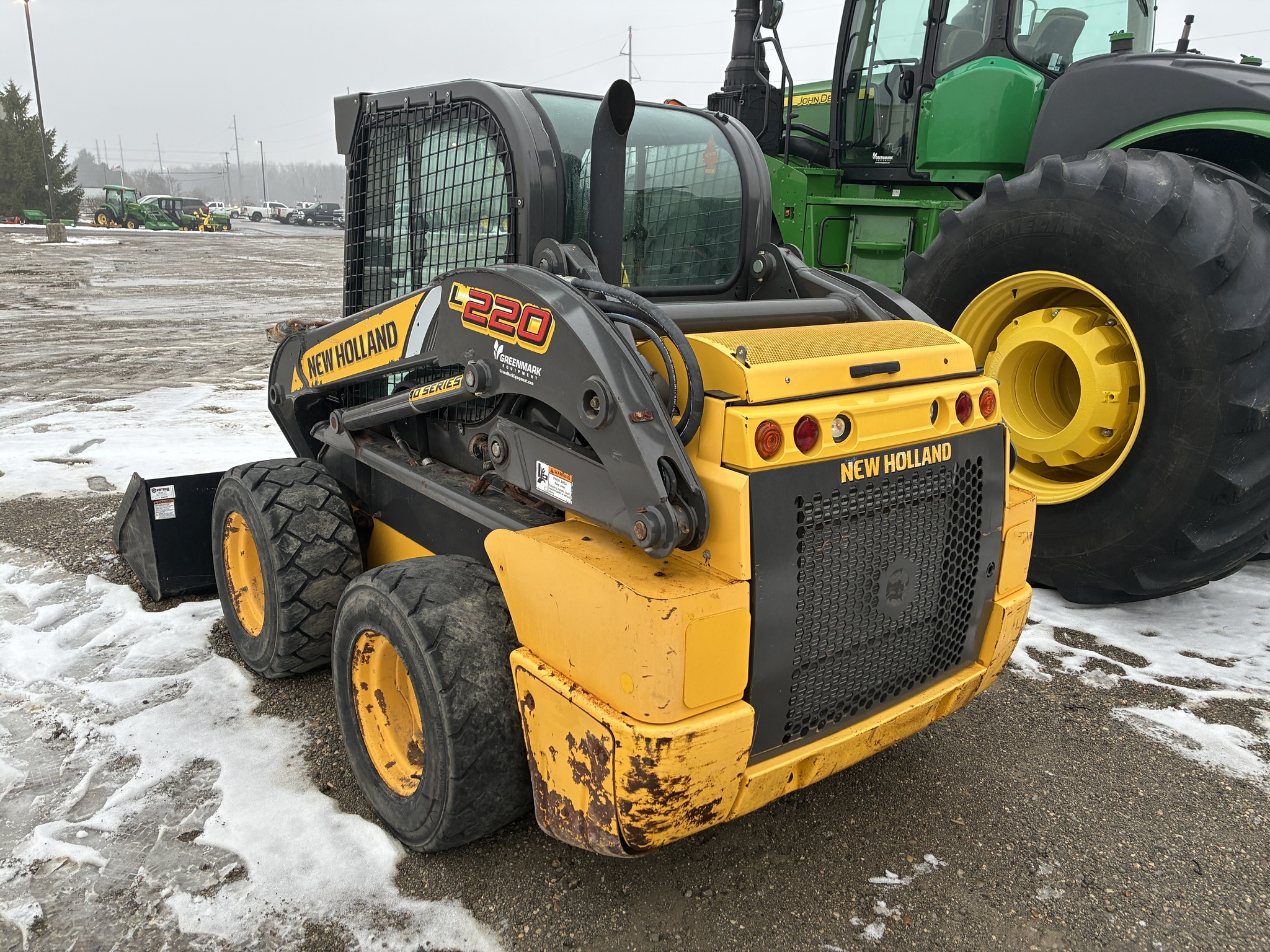 2016 New Holland L220 Image 5