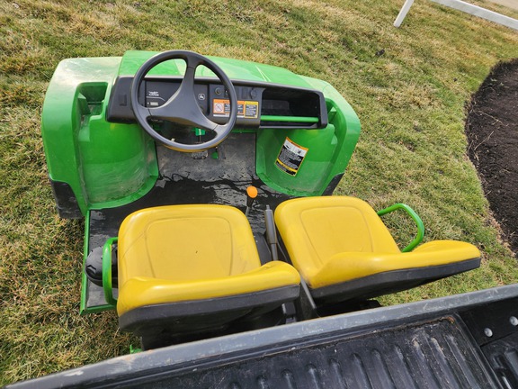 2023 John-Deere TX 4X2