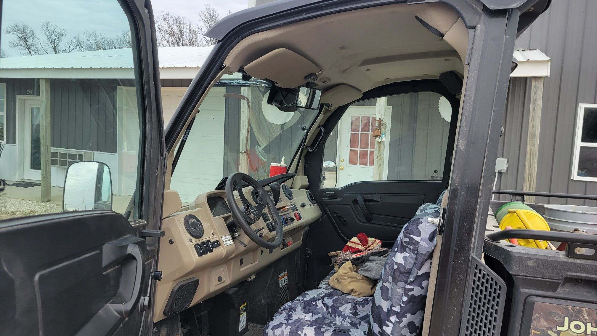  2025 John Deere XUV 845R Premium Cab at Heritage Tractor in Lebanon, MO