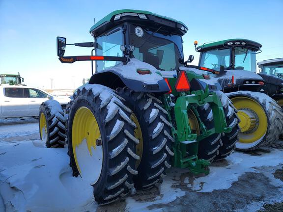 2025 John Deere 8R 340 - Photo16