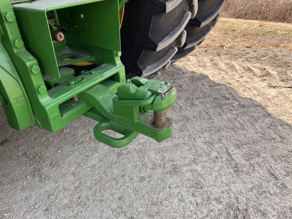 2025 John Deere 8R 340 - Photo30