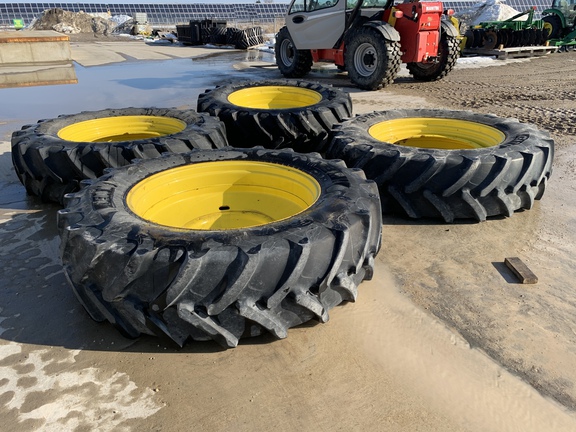 Photo of Farmax 520/85R46