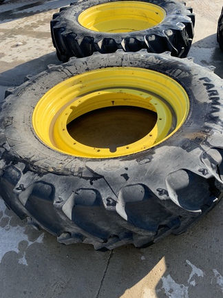 Photo of Farmax 520/85R46