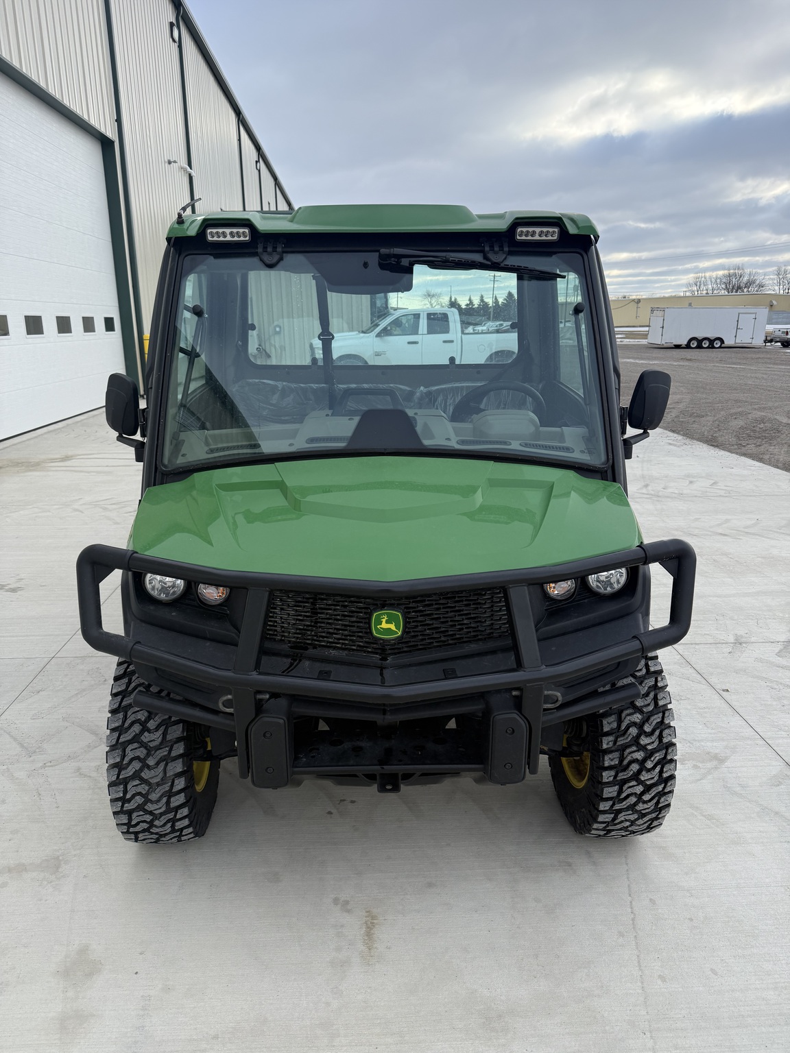 2024 John Deere XUV 835R Image 5