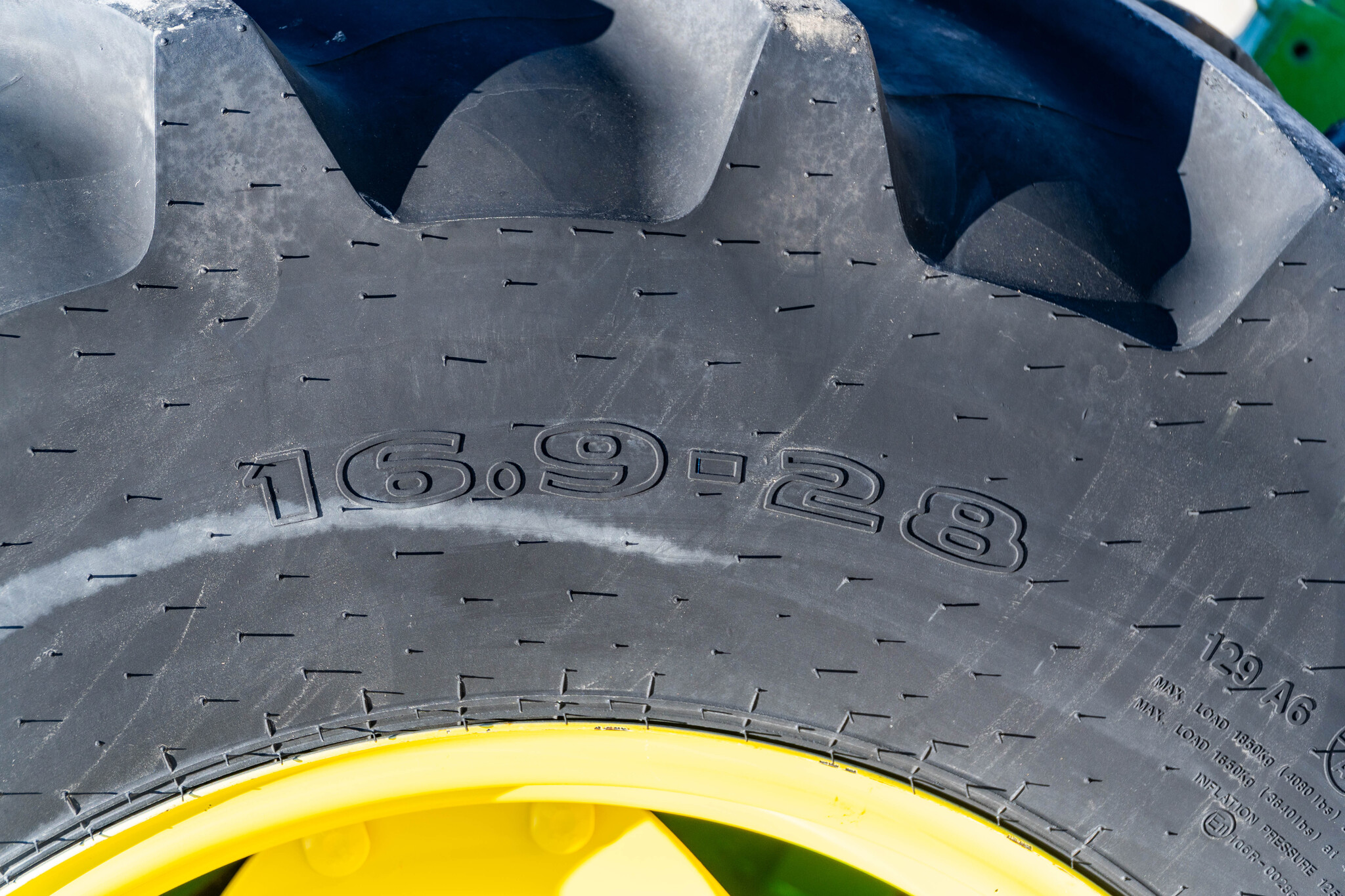 Used 2022 John Deere 5075E Utility Tractors at Koenig Equipment in Anna, OH - PhotoXL10