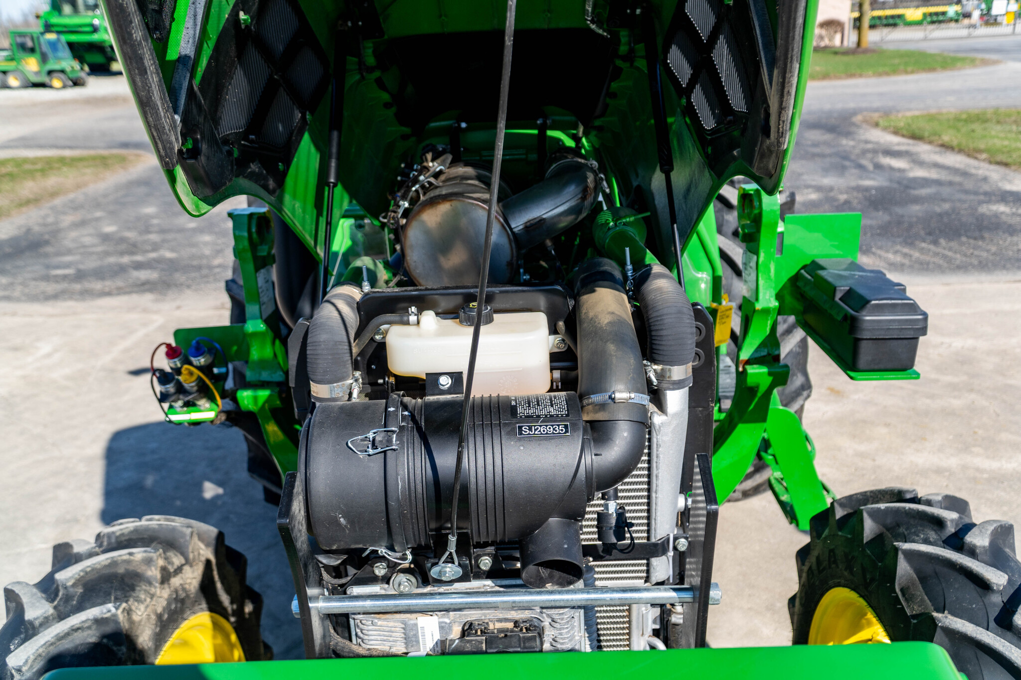 Used 2022 John Deere 5075E Utility Tractors at Koenig Equipment in Anna, OH - PhotoXL25